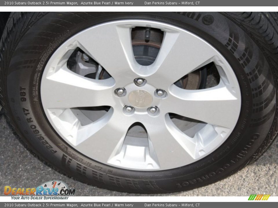 2010 Subaru Outback 2.5i Premium Wagon Azurite Blue Pearl / Warm Ivory Photo #23