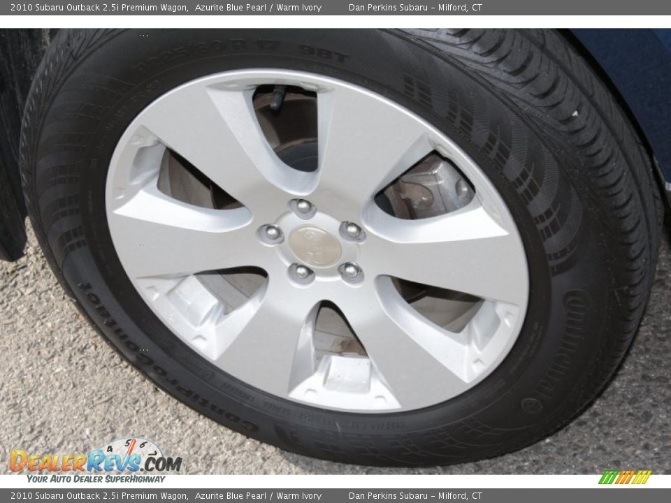 2010 Subaru Outback 2.5i Premium Wagon Azurite Blue Pearl / Warm Ivory Photo #24