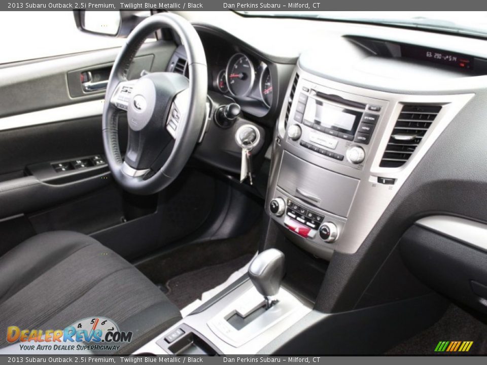 2013 Subaru Outback 2.5i Premium Twilight Blue Metallic / Black Photo #9