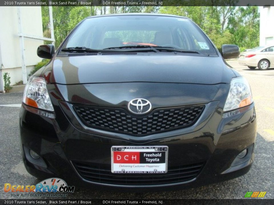 2010 Toyota Yaris Sedan Black Sand Pearl / Bisque Photo #2