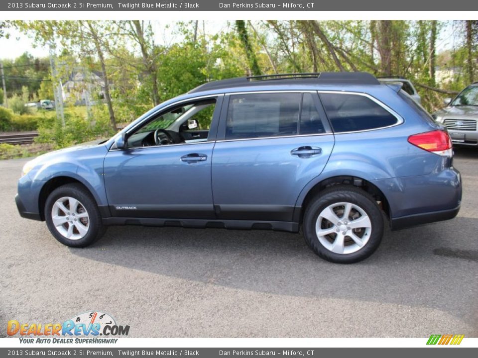 2013 Subaru Outback 2.5i Premium Twilight Blue Metallic / Black Photo #11