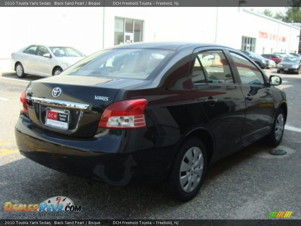 2010 Toyota Yaris Sedan Black Sand Pearl / Bisque Photo #6