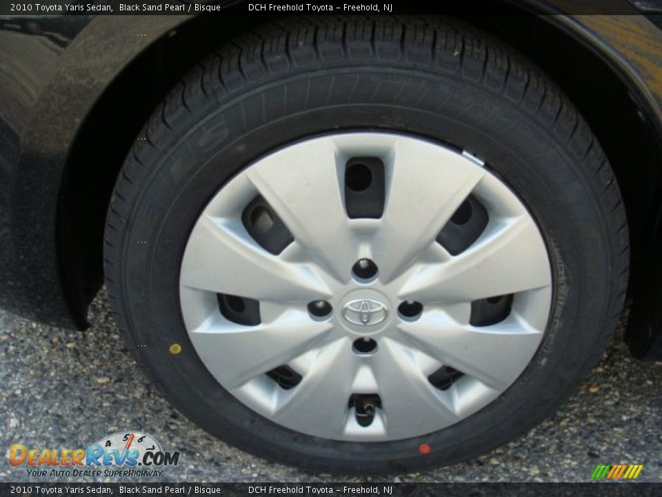 2010 Toyota Yaris Sedan Black Sand Pearl / Bisque Photo #8