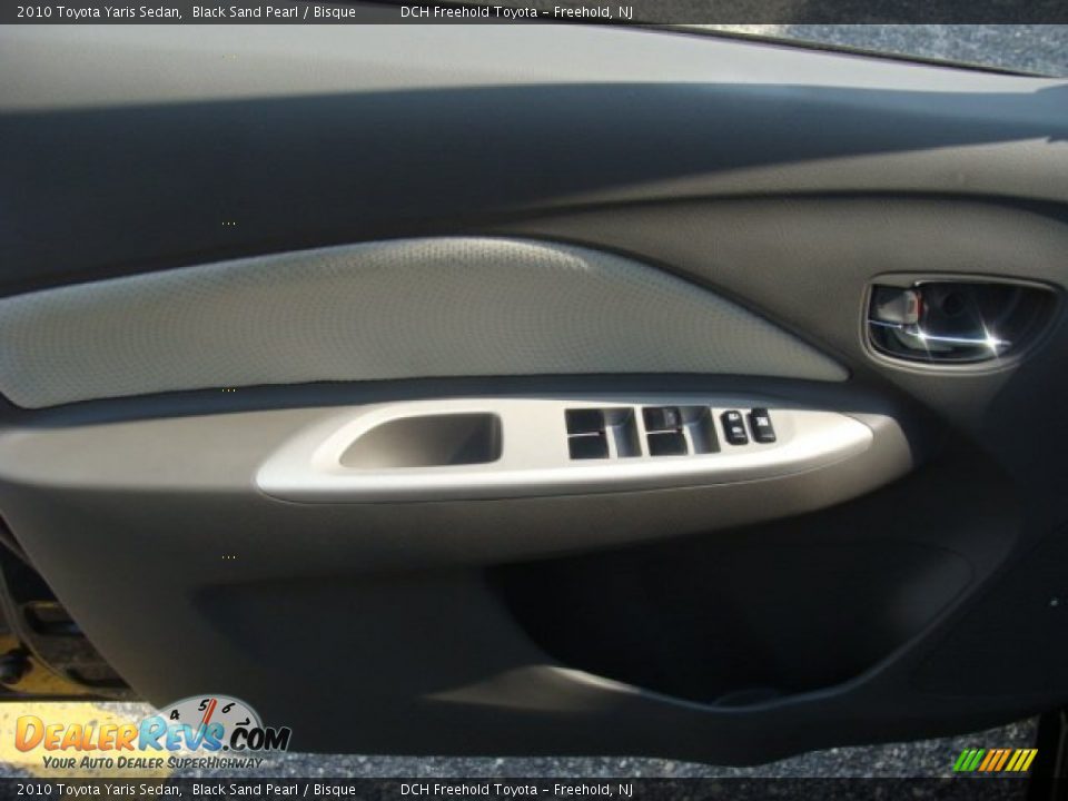 2010 Toyota Yaris Sedan Black Sand Pearl / Bisque Photo #9