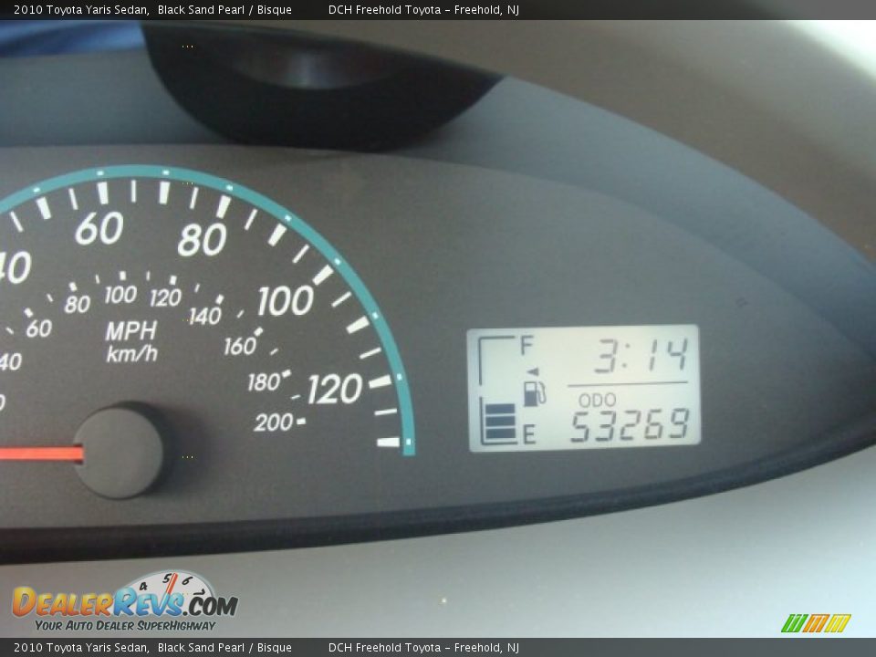 2010 Toyota Yaris Sedan Black Sand Pearl / Bisque Photo #17