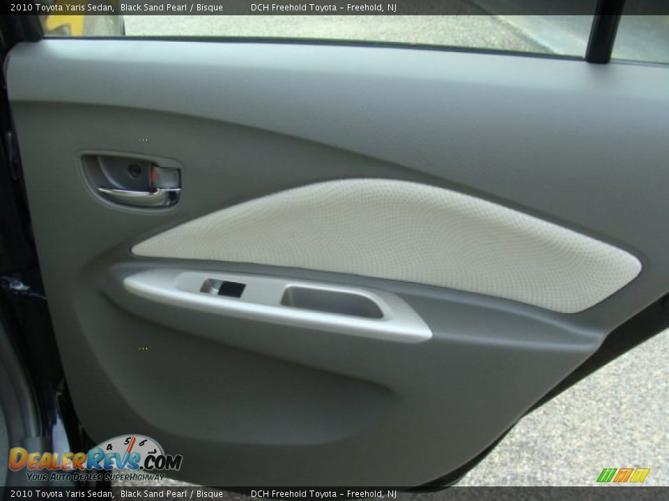 2010 Toyota Yaris Sedan Black Sand Pearl / Bisque Photo #23