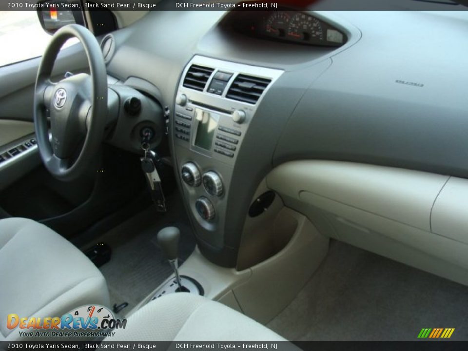 2010 Toyota Yaris Sedan Black Sand Pearl / Bisque Photo #26