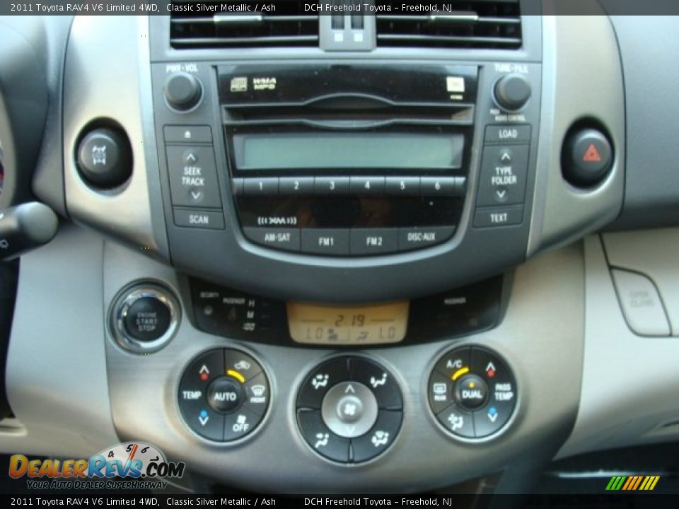 2011 Toyota RAV4 V6 Limited 4WD Classic Silver Metallic / Ash Photo #16
