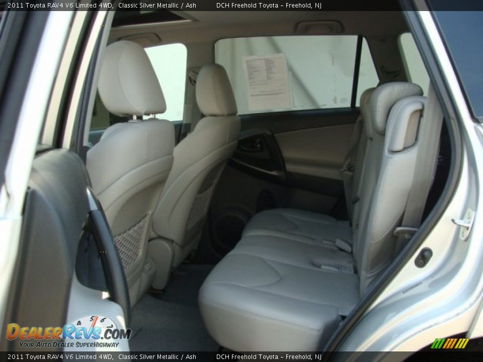 2011 Toyota RAV4 V6 Limited 4WD Classic Silver Metallic / Ash Photo #22