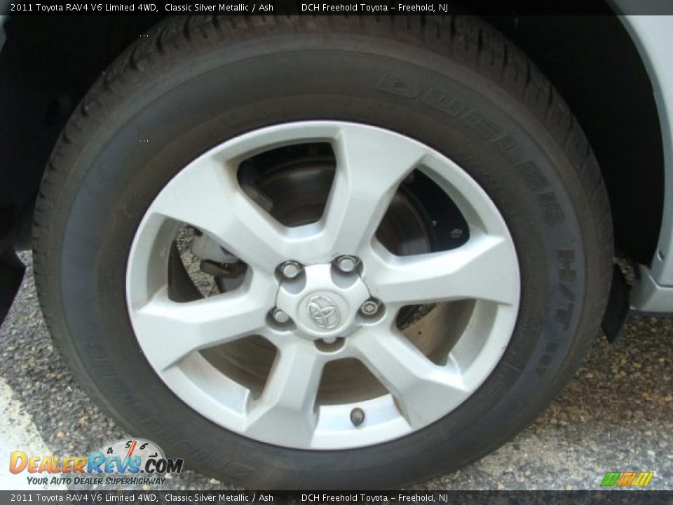 2011 Toyota RAV4 V6 Limited 4WD Classic Silver Metallic / Ash Photo #29