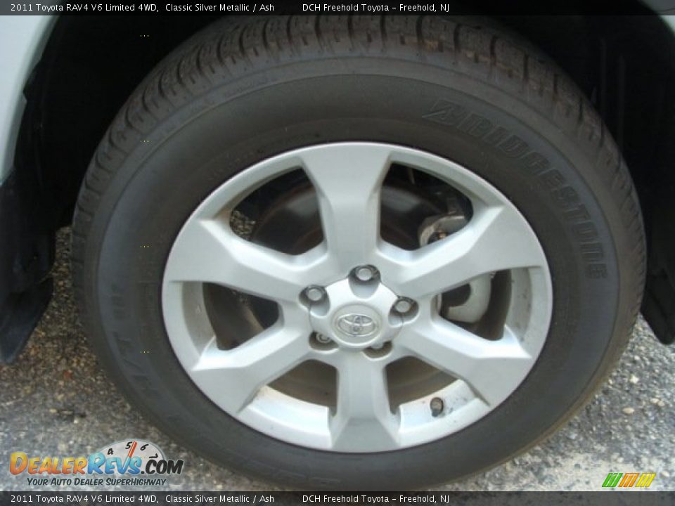 2011 Toyota RAV4 V6 Limited 4WD Classic Silver Metallic / Ash Photo #30