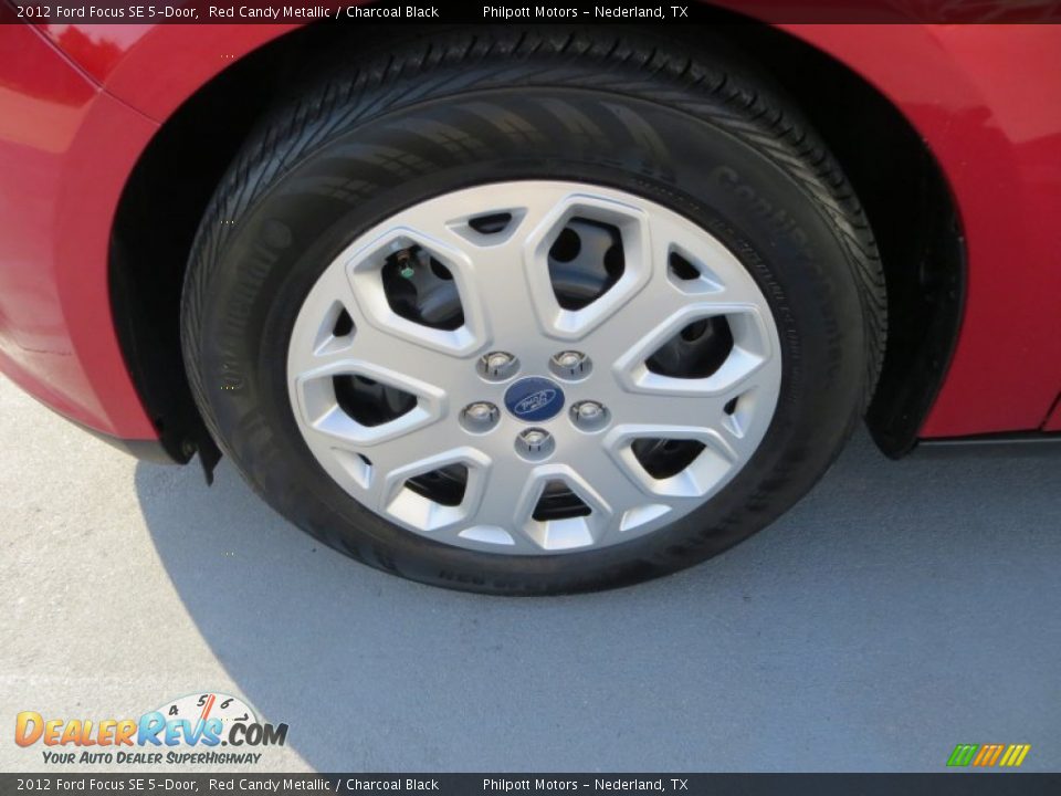 2012 Ford Focus SE 5-Door Red Candy Metallic / Charcoal Black Photo #12