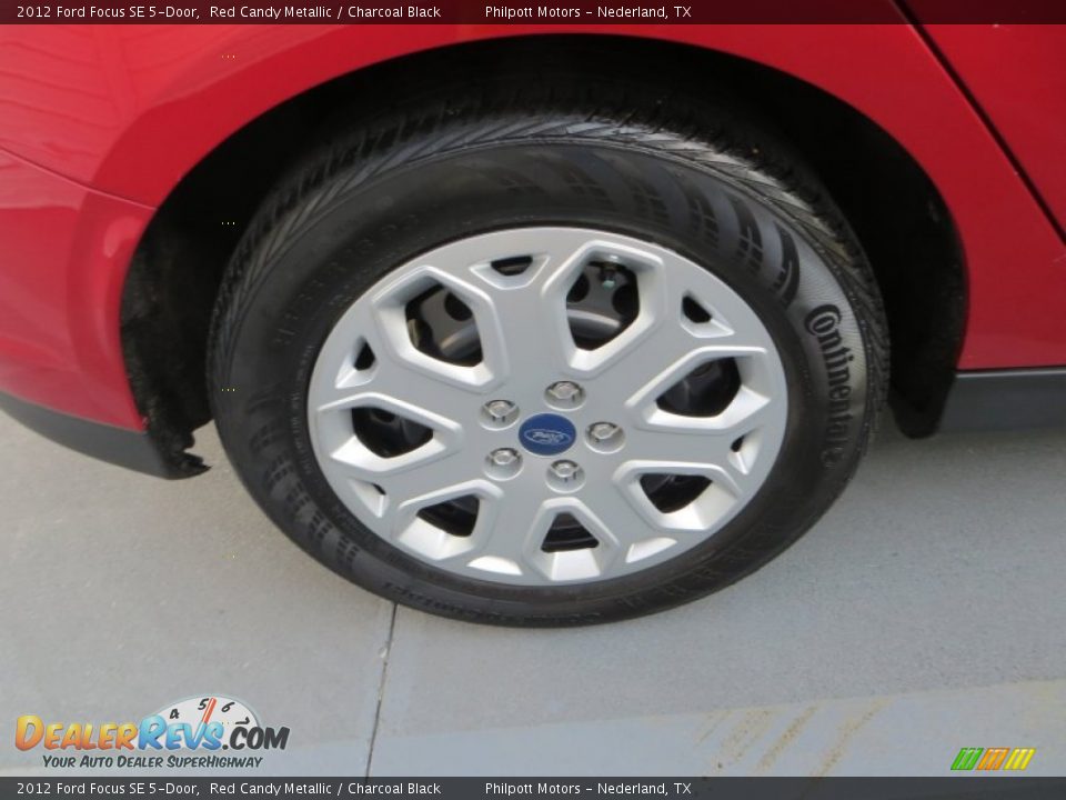 2012 Ford Focus SE 5-Door Wheel Photo #14