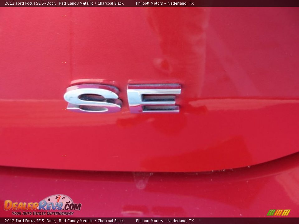 2012 Ford Focus SE 5-Door Red Candy Metallic / Charcoal Black Photo #19