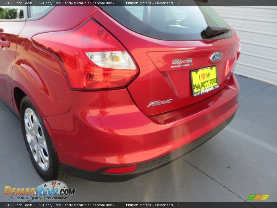 2012 Ford Focus SE 5-Door Red Candy Metallic / Charcoal Black Photo #23