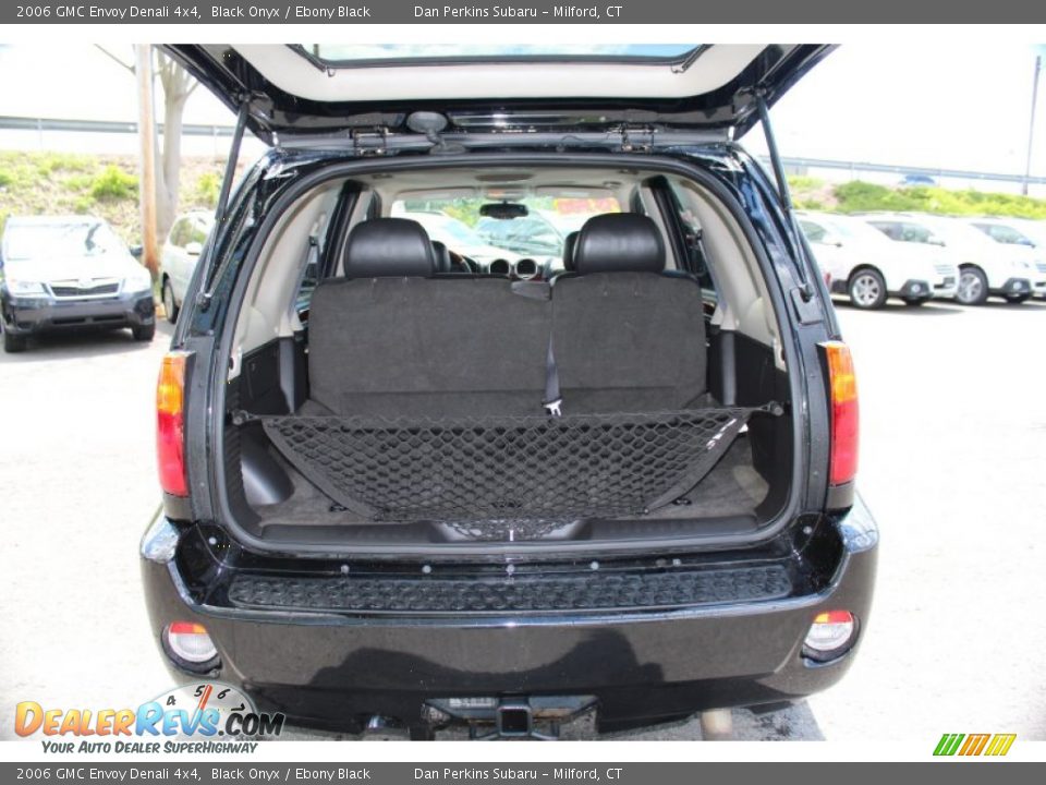 2006 GMC Envoy Denali 4x4 Black Onyx / Ebony Black Photo #8