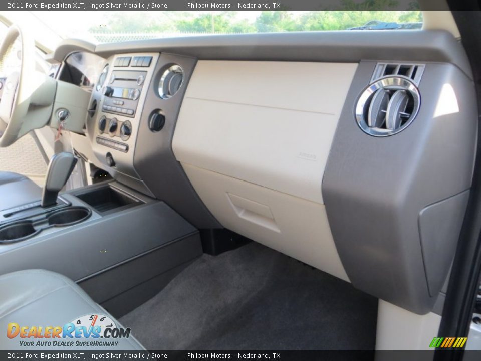 2011 Ford Expedition XLT Ingot Silver Metallic / Stone Photo #23
