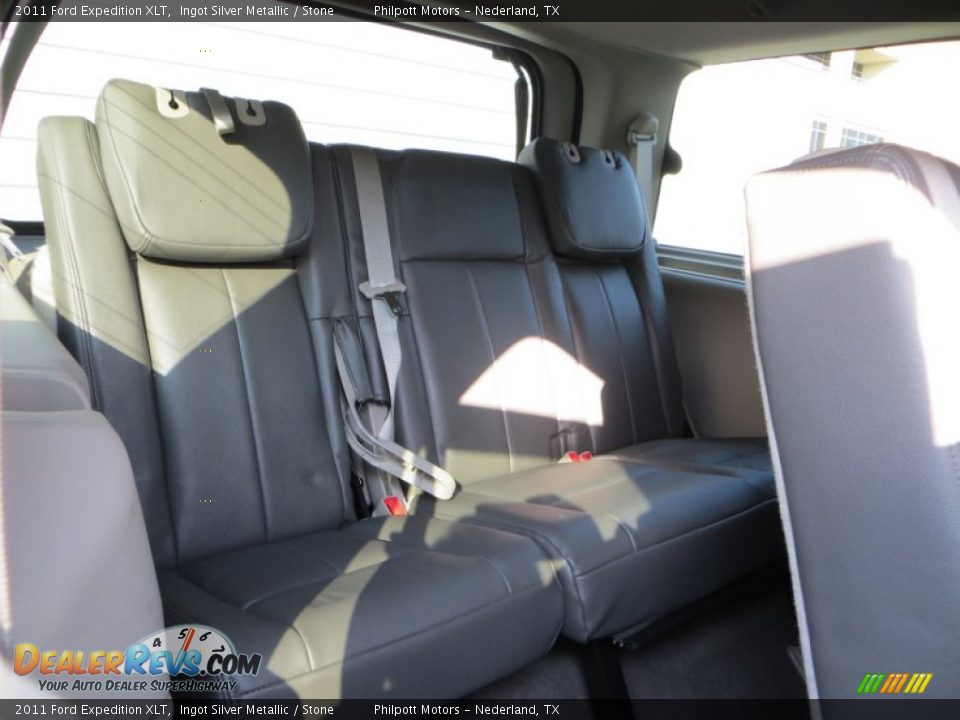 2011 Ford Expedition XLT Ingot Silver Metallic / Stone Photo #27