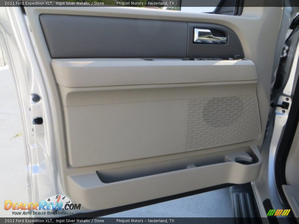 2011 Ford Expedition XLT Ingot Silver Metallic / Stone Photo #31