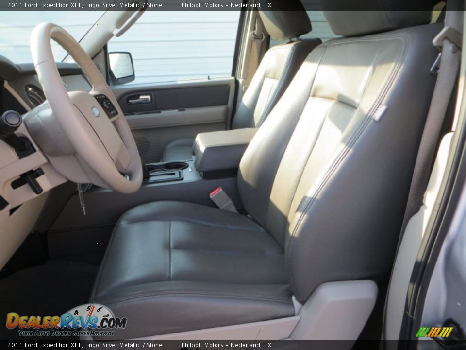 2011 Ford Expedition XLT Ingot Silver Metallic / Stone Photo #33
