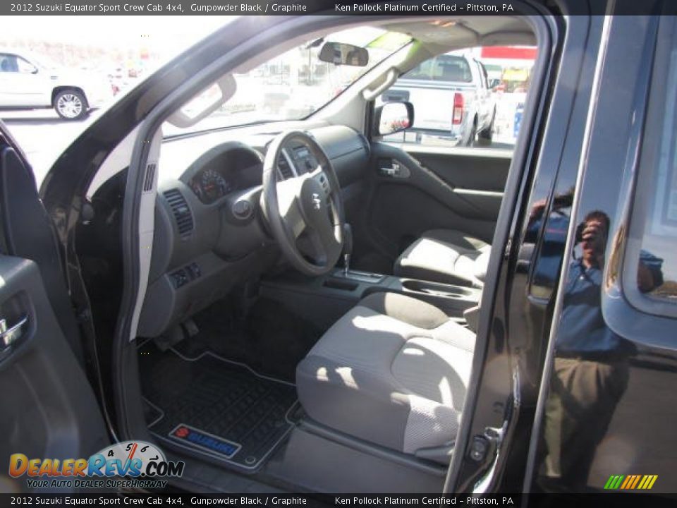 Graphite Interior - 2012 Suzuki Equator Sport Crew Cab 4x4 Photo #17
