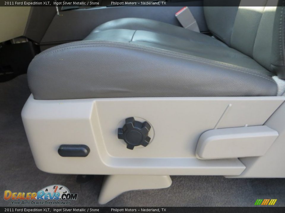2011 Ford Expedition XLT Ingot Silver Metallic / Stone Photo #34