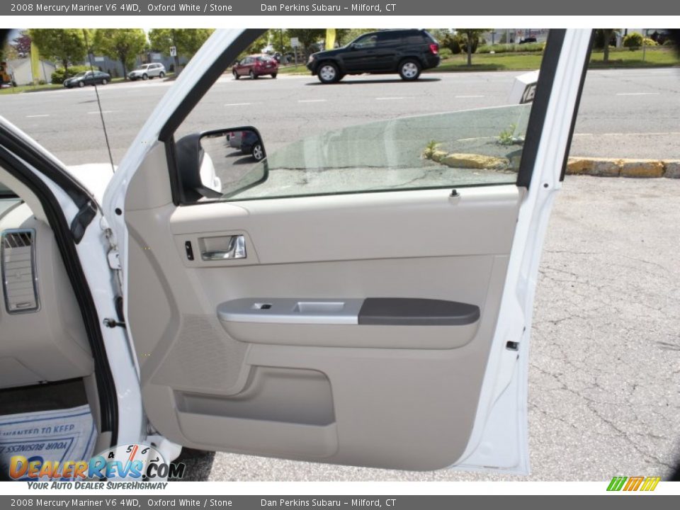 2008 Mercury Mariner V6 4WD Oxford White / Stone Photo #22