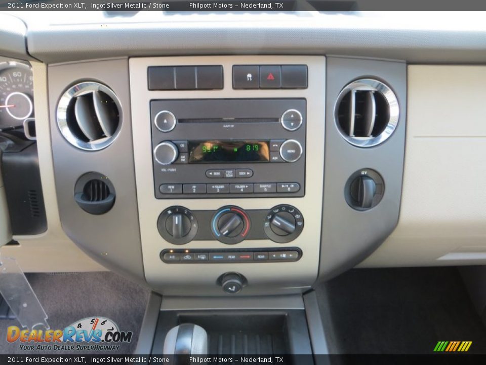 2011 Ford Expedition XLT Ingot Silver Metallic / Stone Photo #36
