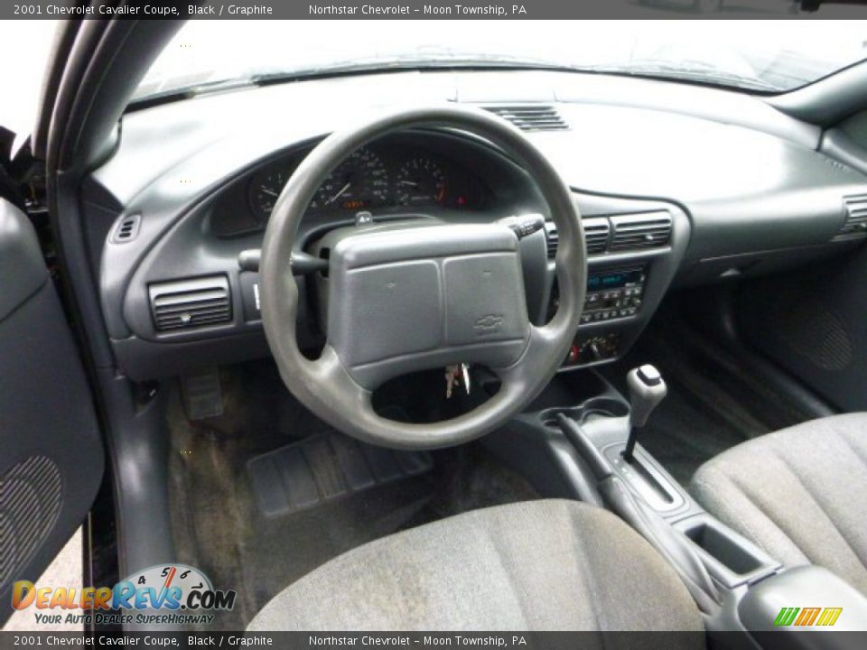 2001 Chevrolet Cavalier Coupe Black / Graphite Photo #10