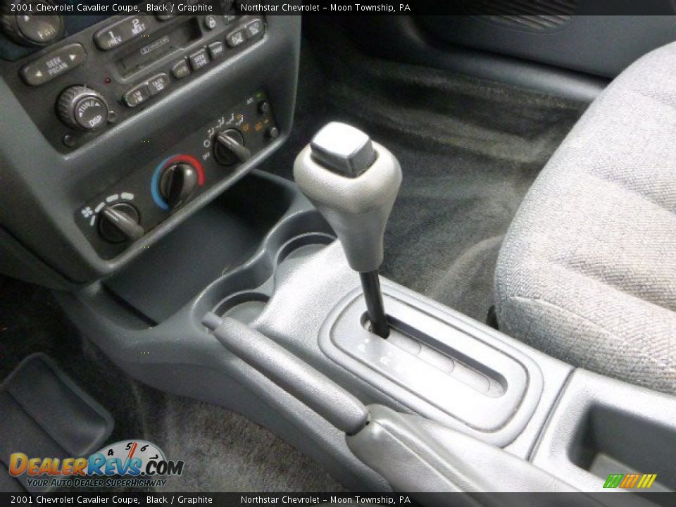 2001 Chevrolet Cavalier Coupe Black / Graphite Photo #12