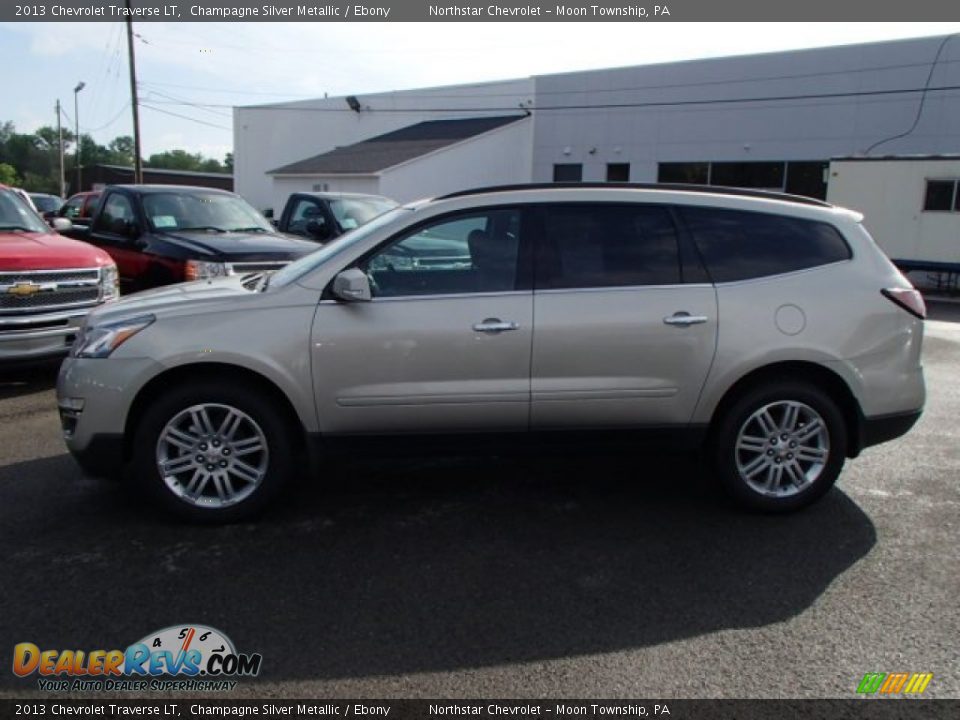 2013 Chevrolet Traverse LT Champagne Silver Metallic / Ebony Photo #5