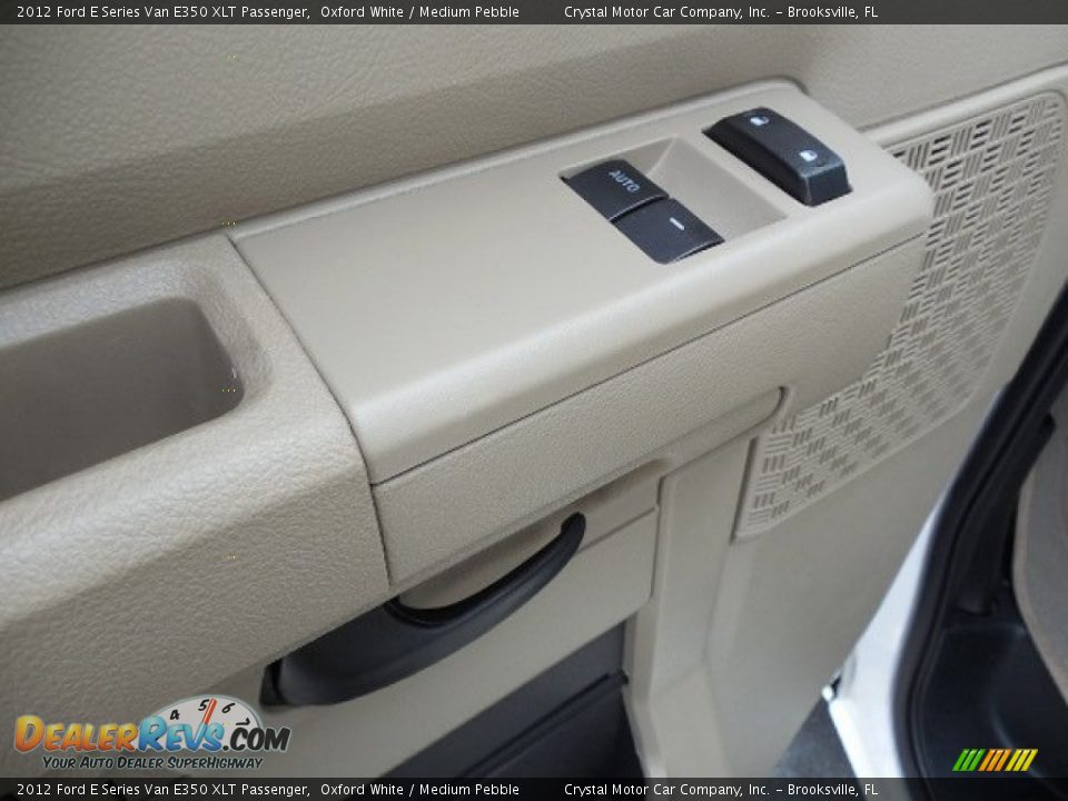 2012 Ford E Series Van E350 XLT Passenger Oxford White / Medium Pebble Photo #19