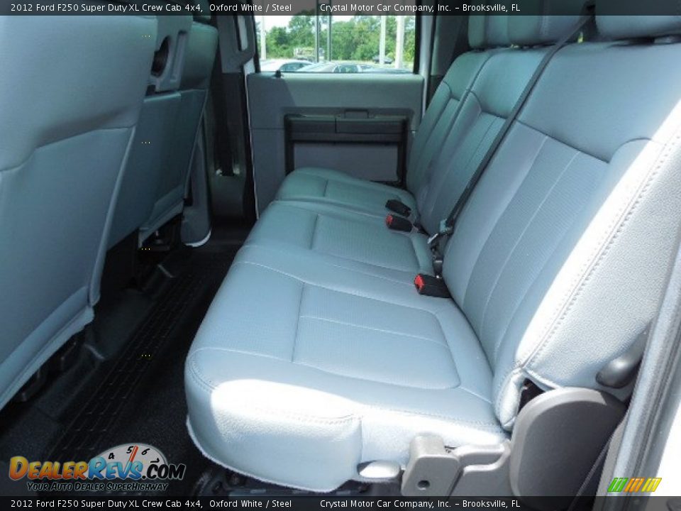 2012 Ford F250 Super Duty XL Crew Cab 4x4 Oxford White / Steel Photo #5