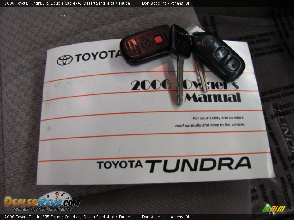 2006 Toyota Tundra SR5 Double Cab 4x4 Desert Sand Mica / Taupe Photo #27