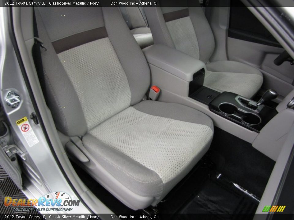2012 Toyota Camry LE Classic Silver Metallic / Ivory Photo #9