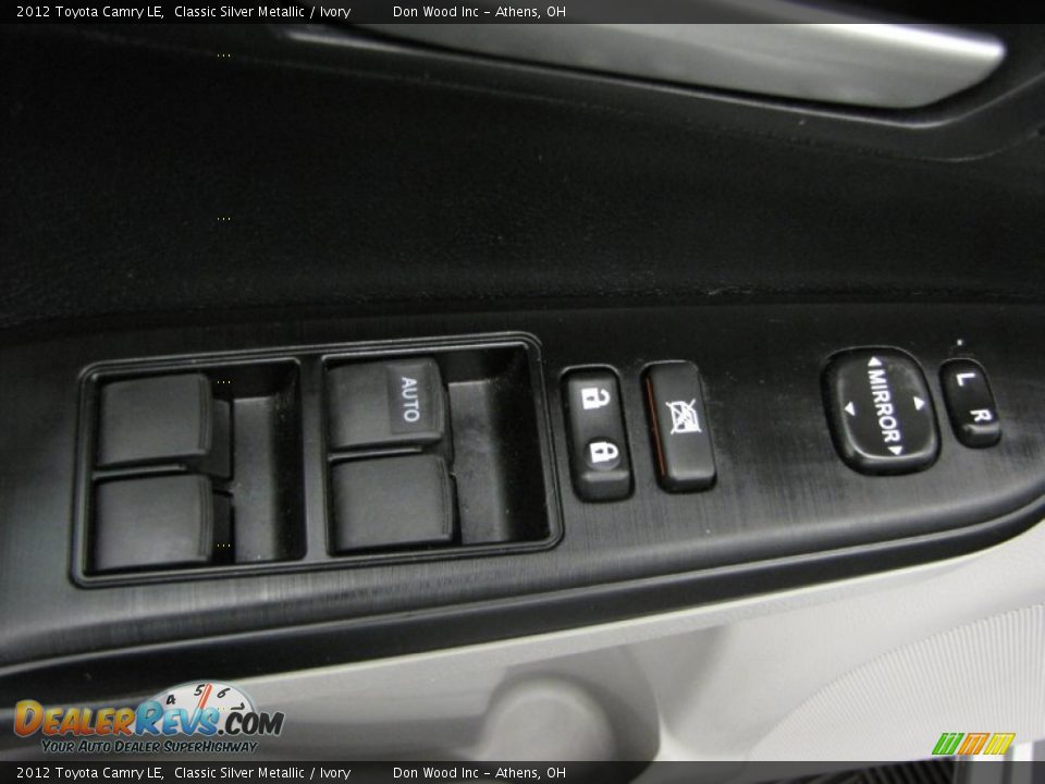 2012 Toyota Camry LE Classic Silver Metallic / Ivory Photo #11