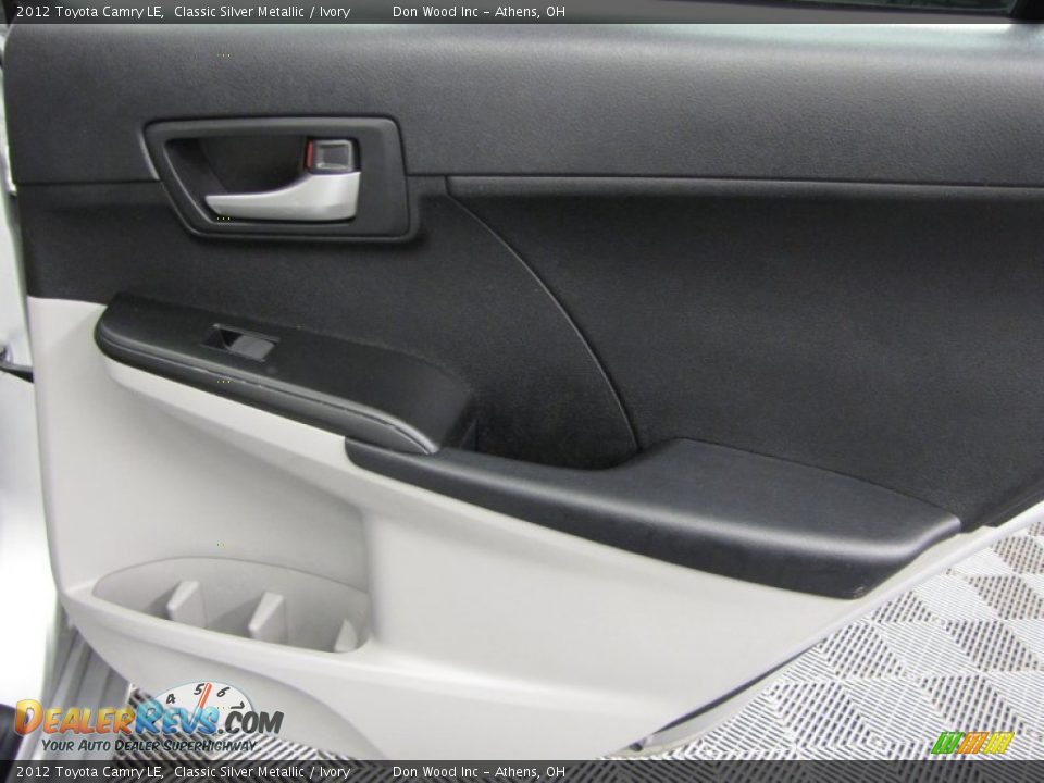 2012 Toyota Camry LE Classic Silver Metallic / Ivory Photo #13