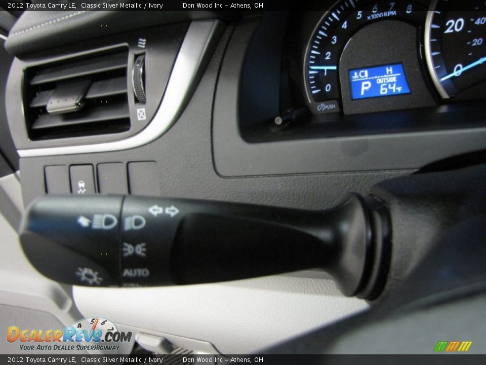 2012 Toyota Camry LE Classic Silver Metallic / Ivory Photo #18
