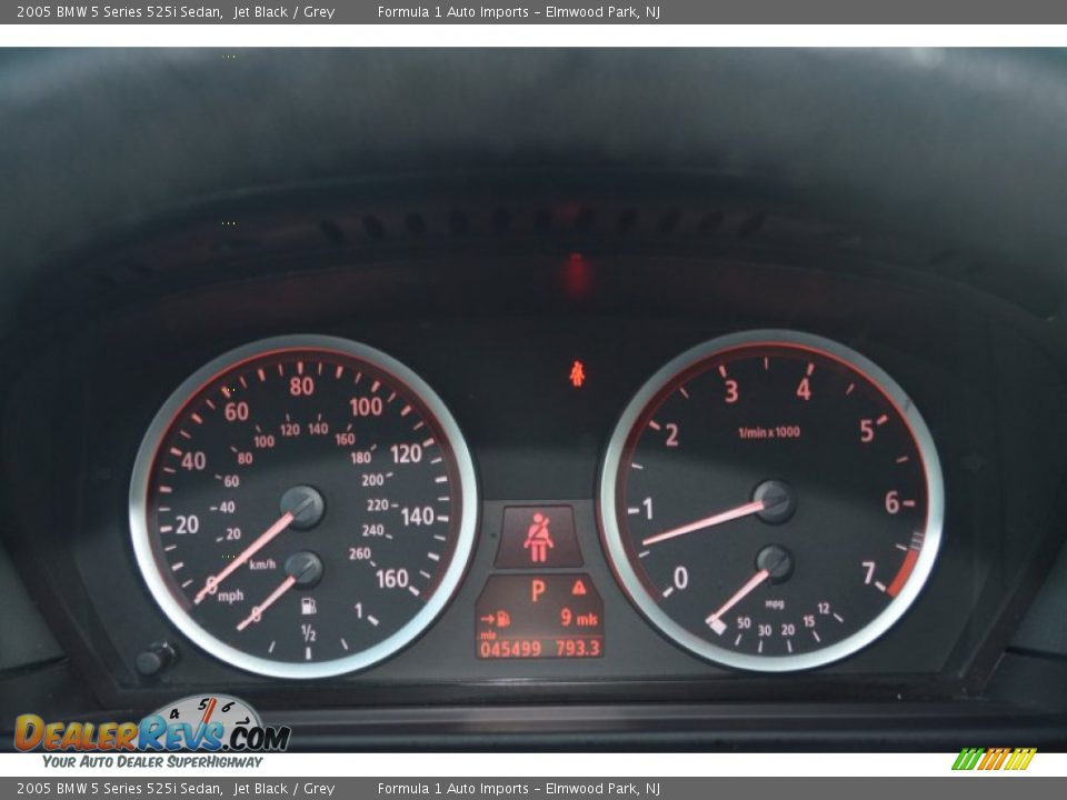 2005 BMW 5 Series 525i Sedan Jet Black / Grey Photo #11