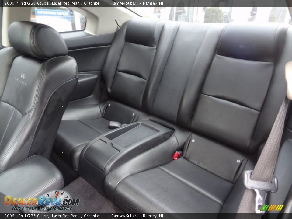 2006 Infiniti G 35 Coupe Laser Red Pearl / Graphite Photo #18