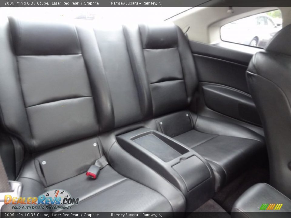 2006 Infiniti G 35 Coupe Laser Red Pearl / Graphite Photo #22