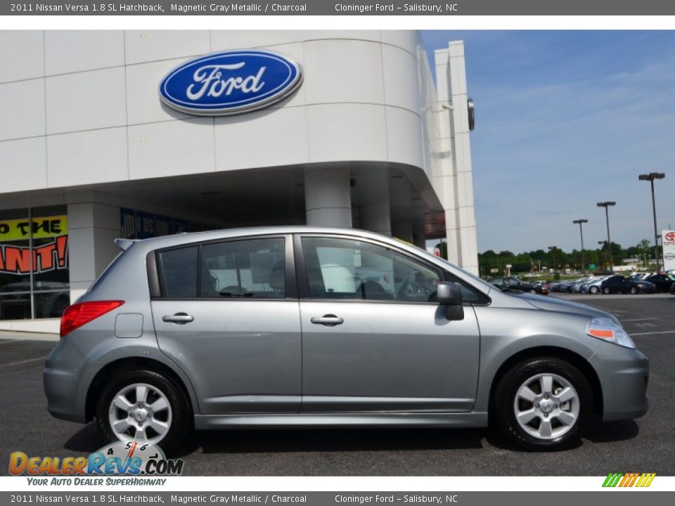 2011 Nissan Versa 1.8 SL Hatchback Magnetic Gray Metallic / Charcoal Photo #2