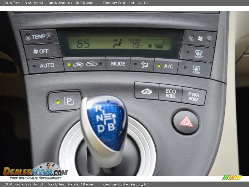 2010 Toyota Prius Hybrid II Sandy Beach Metallic / Bisque Photo #27