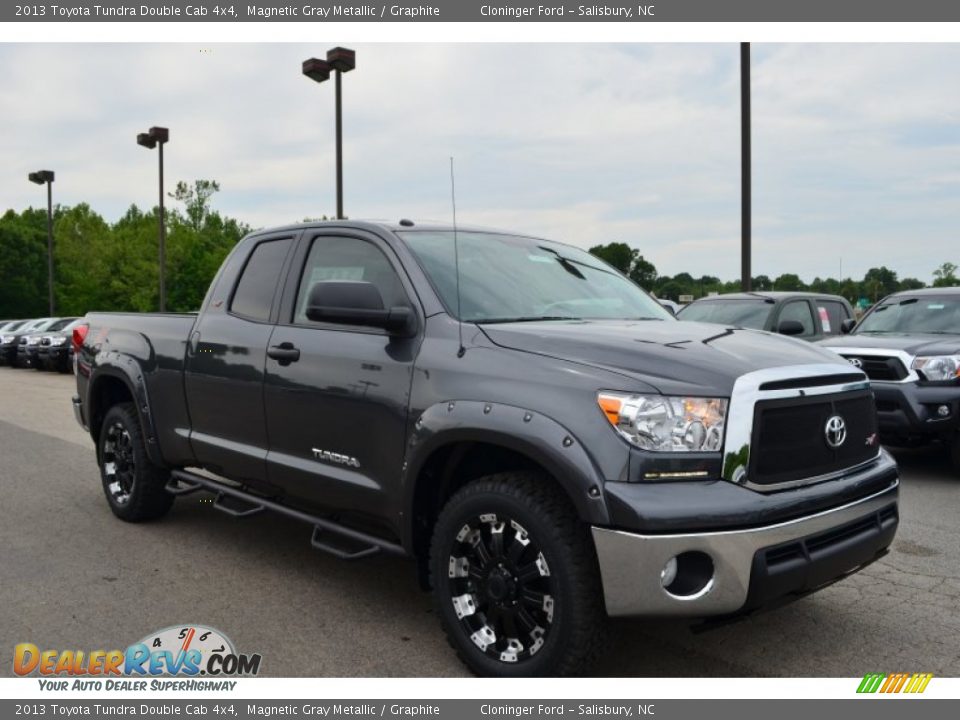 2013 Toyota Tundra Double Cab 4x4 Magnetic Gray Metallic / Graphite Photo #3