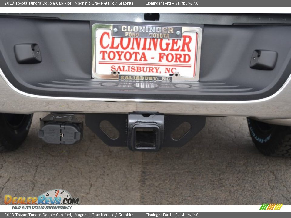 2013 Toyota Tundra Double Cab 4x4 Magnetic Gray Metallic / Graphite Photo #9