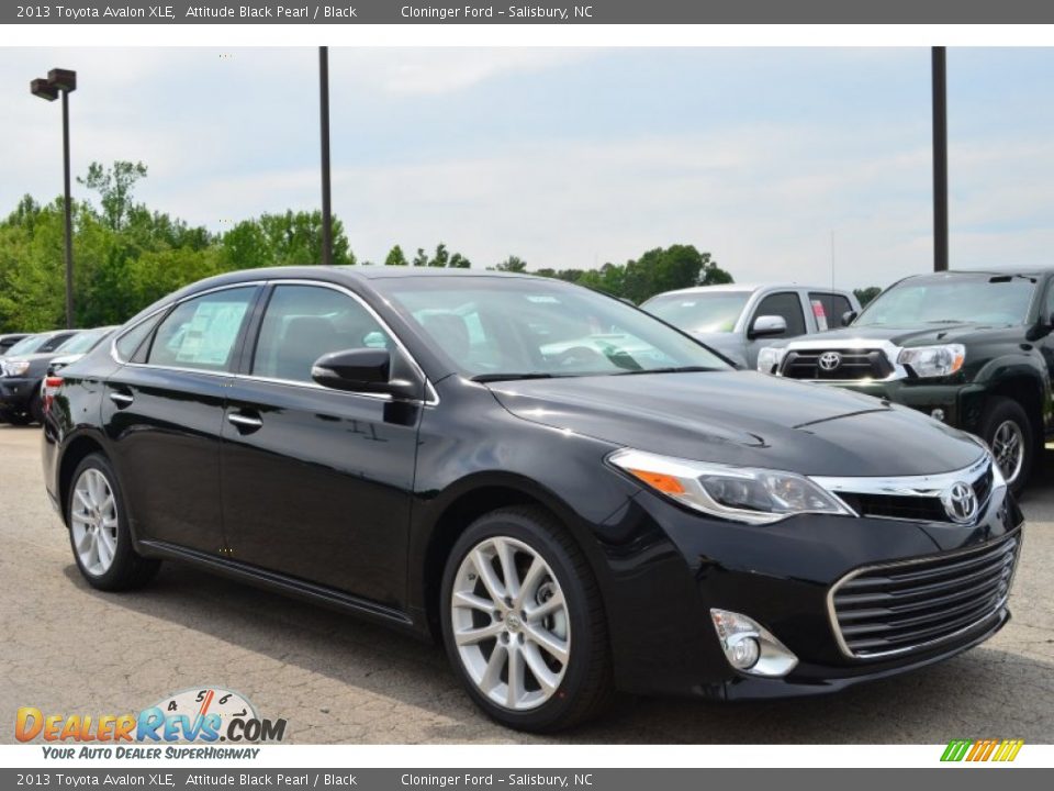 2013 Toyota Avalon XLE Attitude Black Pearl / Black Photo #3