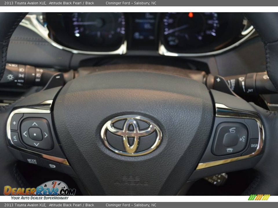2013 Toyota Avalon XLE Attitude Black Pearl / Black Photo #18
