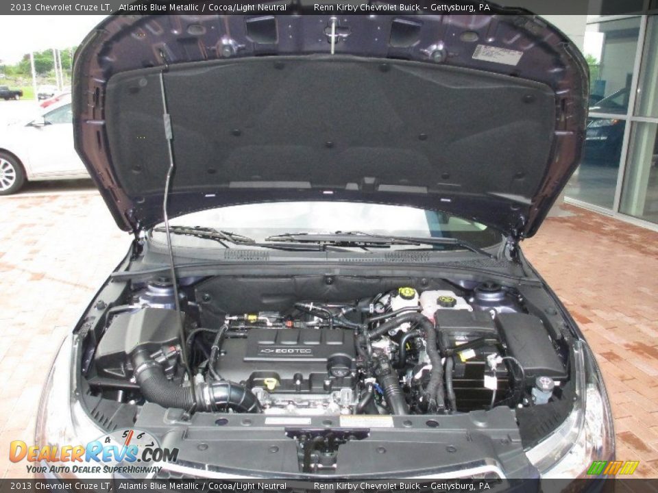 2013 Chevrolet Cruze LT Atlantis Blue Metallic / Cocoa/Light Neutral Photo #16