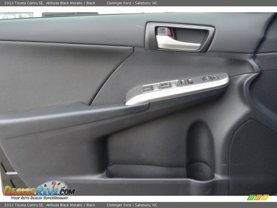 2013 Toyota Camry SE Attitude Black Metallic / Black Photo #4