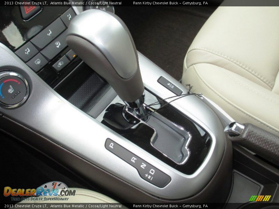 2013 Chevrolet Cruze LT Shifter Photo #23